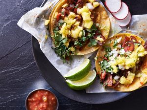 tacos de comida mexicana