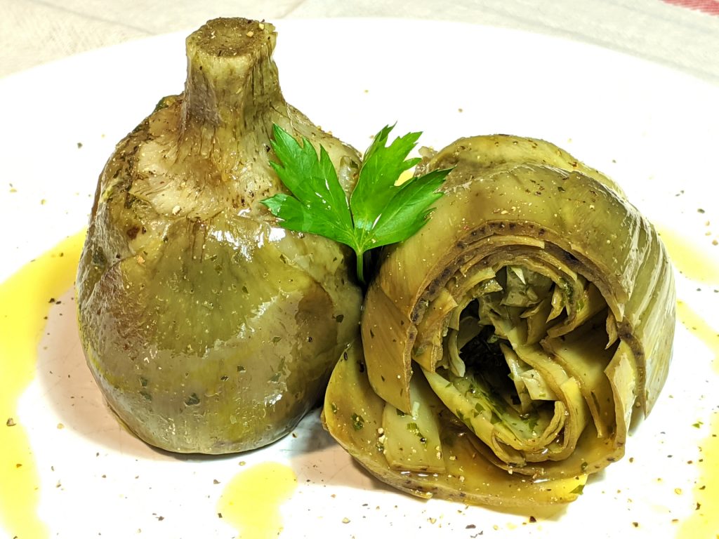 comidas italianas Carciofi alla Romana